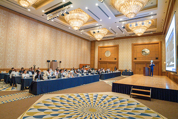 The ZWSOFT team delivered a speech to its partners at ZWorld Asia 2023