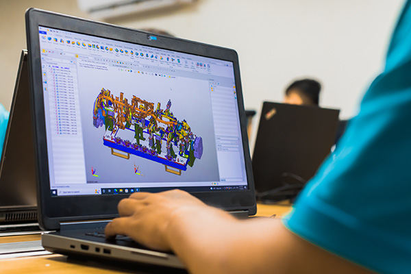A VNAS engineer worked on a model of automated welding fixtures using ZW3D.